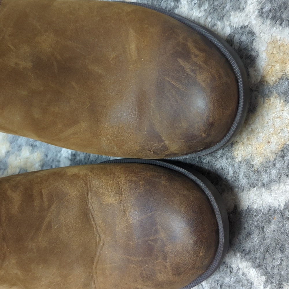 Teva 'Foxy' Waterproof Leather Ankle Boots - Picture 10 of 11